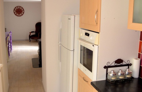 Camaret-sur-Aigues House | Air-Conditioned Holiday House in Provence with Private Pool