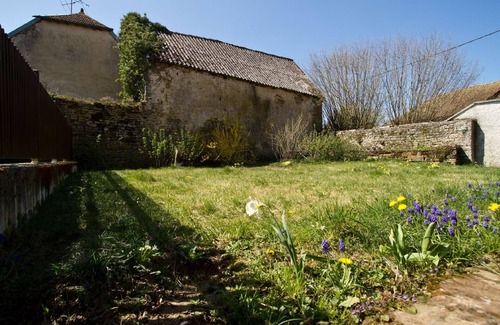 Celles-en-Bassigny House | Welcoming Holiday House Celles en Bassigny for Families