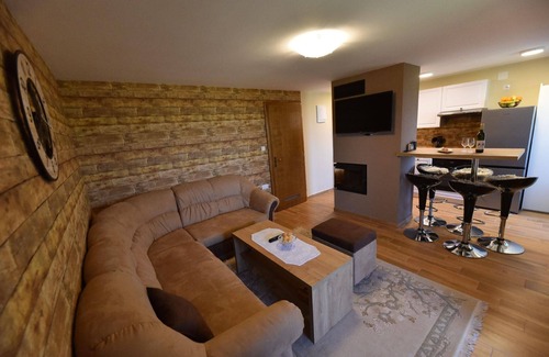 Ludbreg House | Cozy Holiday House Globocec Ludbreski with Spa & Hot Tub