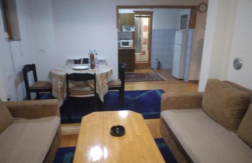 Hadzici House | Family-Friendly Holiday House Afan with Pet Amenities