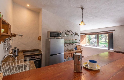 Agaete House | Cozy Agaete Holiday House for 4 with Private Pool
