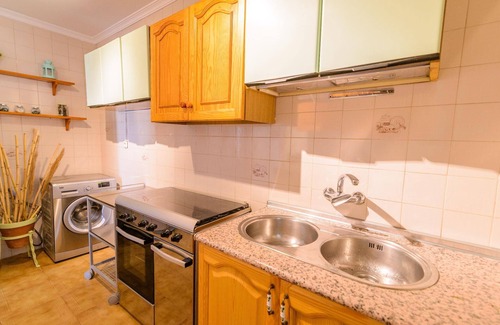 Alcaucin House | Family-Friendly Holiday House Alcaucin with Pool & Ocean View