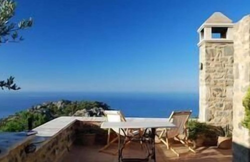Anatoli House | Cozy Holiday House Anatoli: Ideal for Families and Friends