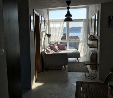 Iz House | Holiday house Anna