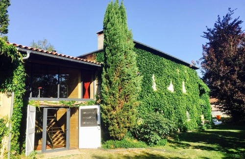 Anneyron House | Spacious Holiday House Anneyron: Ideal for Family Getaways