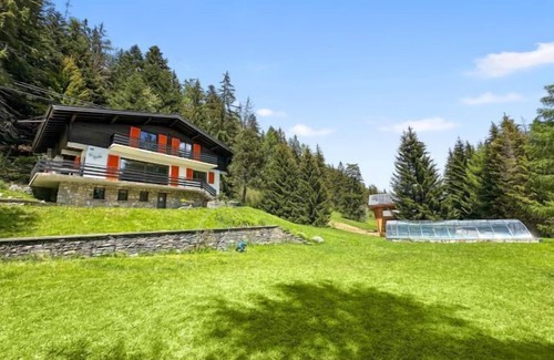 Arbaz House | Inviting Holiday House Arbaz: Perfect for Families & Groups