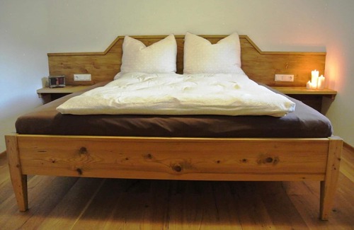 Sankt Veit im Pongau House | Spacious Holiday House in St. Veit im Pongau for 10 Guests