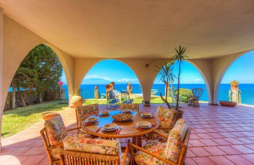 Costa Saracena-Castelluccio House | Spacious Holiday House Augusta for Unforgettable Getaways