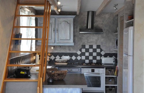 Aups House | Family-Friendly Holiday House Aups with Pool and Breakfast