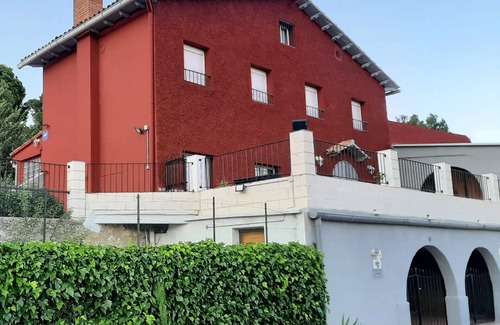 Borja House | Spacious Holiday House Borja for Groups with Ocean View