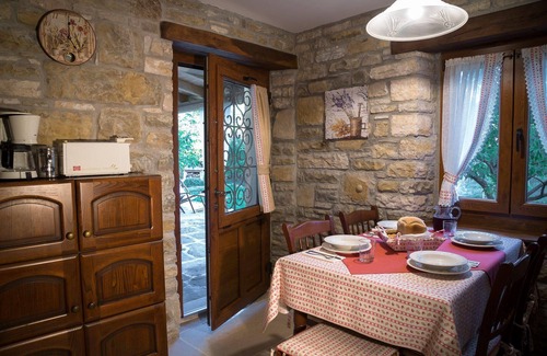 Momjan House | Relaxing Holiday House Buje with Pool for Up to 6 Guests