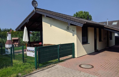 Großwurden House | Cozy Holiday House Butjadingen with Ocean View & Kitchen