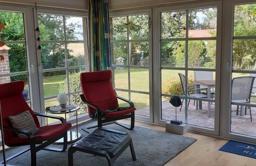 Butjadingen House | Cozy Holiday House in Butjadingen for Families & Pets