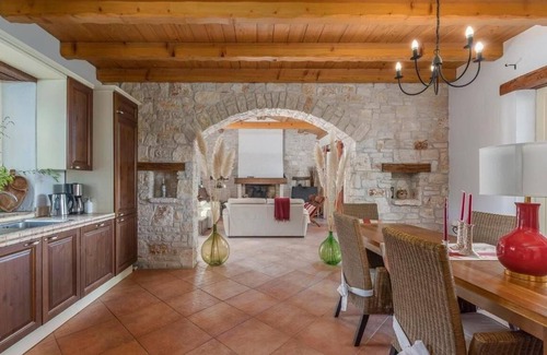 Buzet House | Inviting Holiday House Buzet for Families and Groups