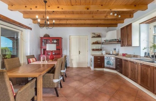 Buzet House | Inviting Holiday House Buzet for Families and Groups