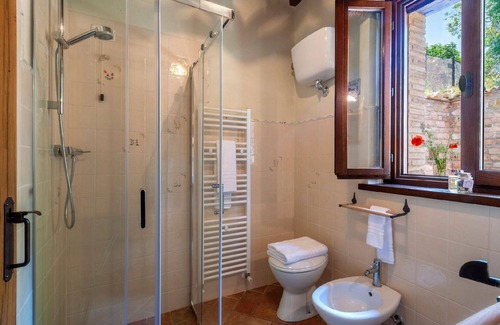 Cagli House | Cozy Holiday House Cagli: Ideal for Families & Relaxation