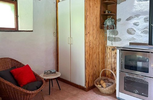 Cavergno House | Cozy Holiday House Cavergno for Families with Kitchen