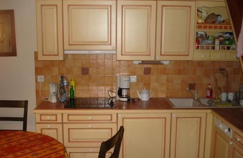 Gorges du Tarn Causses House | Cozy Holiday House Champerboux for 4 with Kitchen & Breakfast