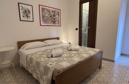 Sperlonga Apartment | Beachfront Holiday House Colombo with Exclusive Terrace