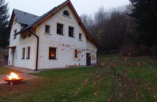 Teplice nad Metuji House | Pet-Friendly Holiday House Dedov for Up to 6 Guests