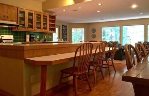 Glacier House | Spacious Holiday House Deming with Pool and Hot Tub