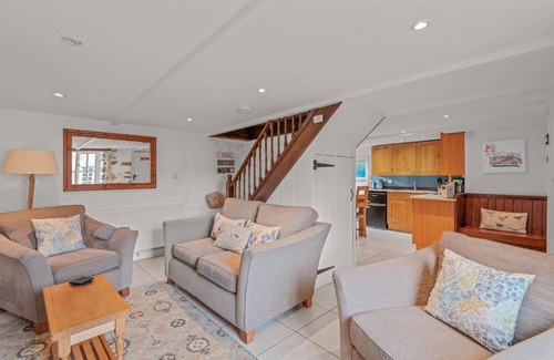 Lower Trengale House | Cozy Holiday House Draynes for Up to 4 Guests