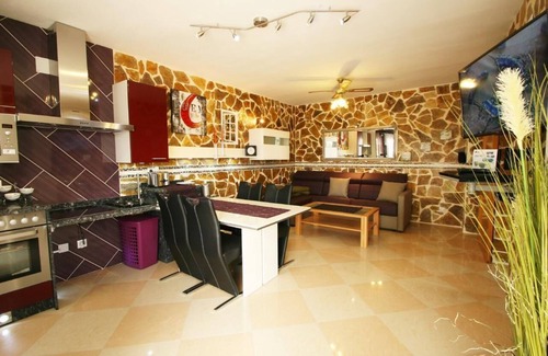 Els Poblets House | Cozy Holiday Home in Els Poblets with Ocean View & Spa