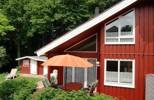 Bremke House | Perfect Family Retreat in Extertal with Spa & Pet-Friendly