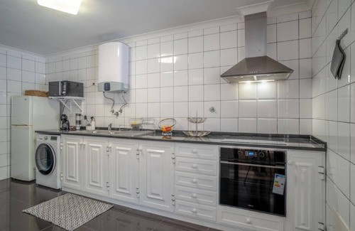 Paul do Mar House | Inviting Holiday House Fajã da Ovelha for 6 Guests
