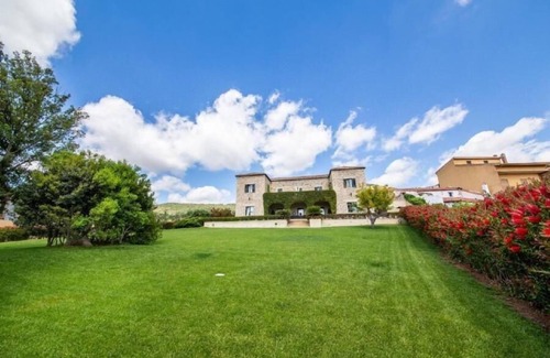 Gesturi Other | Welcoming Holiday House Gesturi: Ideal for Families and Friends