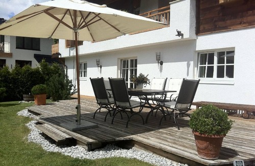 Hinterglemm House | Cozy Holiday House Hinterglemm for 2-4 Guests with Kitchen