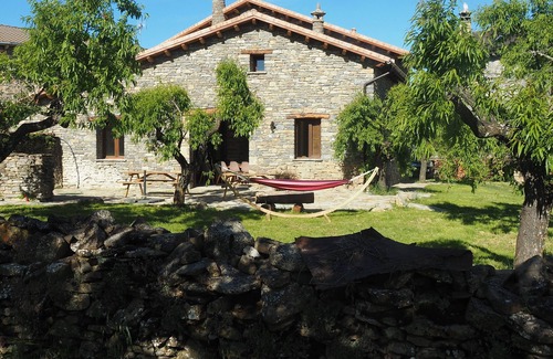 Ainsa-Sobrarbe House | Relaxing Holiday House in Sierra de Guara with Pool & Spa