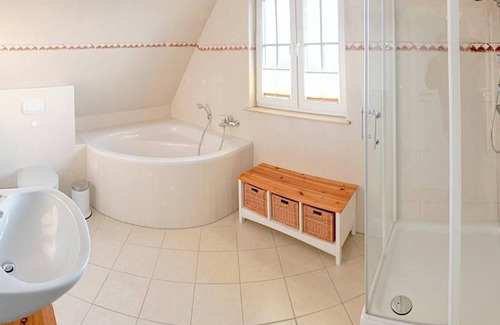 Gross Schwansee House | Holiday house Kalkhorst for 1 - 10 persons with 5 bedrooms - Holiday home