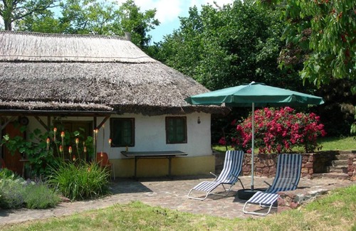 Keszthely House | Pet-Friendly Holiday House Keszthely with Ocean View