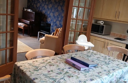 Aviemore House | Top-Rated Holiday House Kinveachy with Scenic Ocean Views