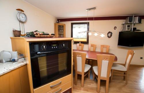 Bohinj House | Oceanfront Holiday House Klemenčič - Guest Rated 9.5/10