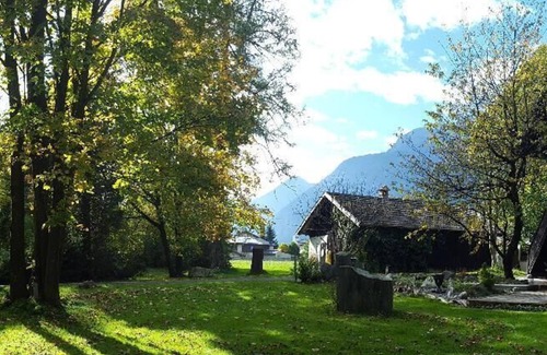 Kramsach House | Inviting Holiday Home in Kramsach for Families and Groups