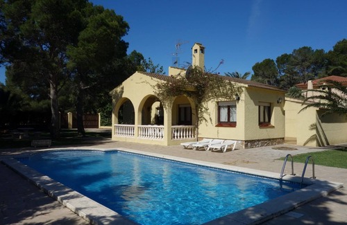 Les Tres Cales House | Holiday house L'Ametlla de Mar for 1 - 10 persons with 4 bedrooms - Holiday home