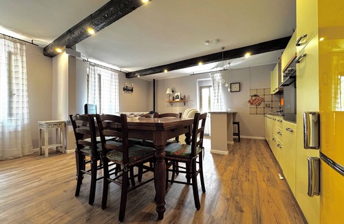 San Miniato Apartment | Discover LA FARFALLA-ATLAS Holiday House: Family-Friendly Getaway