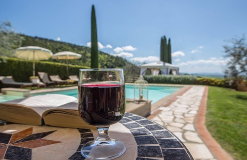 Iano Villa | Pet-Friendly Holiday House "La Sassolina" with Ocean Views