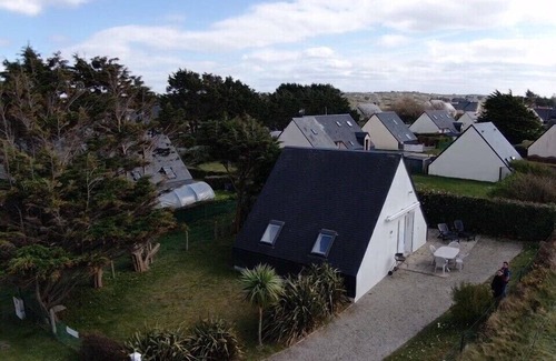Surtainville House | Relaxing Oceanfront Retreat at Holiday House Le Bigorneau