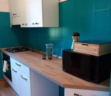 Sarnico Apartment | Family-Friendly Retreat at Holiday House - Leo & Malù