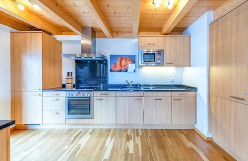 Heremence Ski Chalet | Spacious Holiday House Les Masses: Family-Friendly Retreat