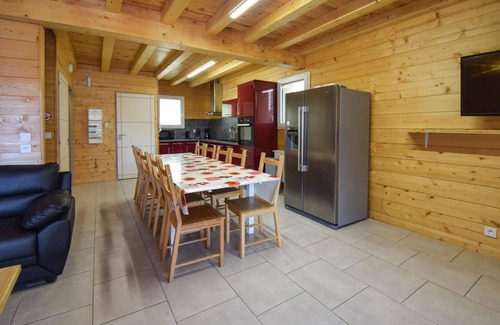 Luz-Saint-Sauveur House | Ideal Holiday House in Luz St Sauveur with Family Amenities