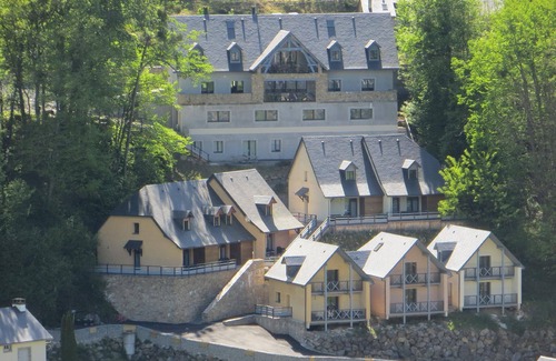 Luz-Saint-Sauveur House | Spacious Holiday House Luz St Sauveur for 10 Guests