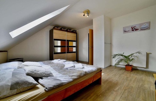Malsice Villa | Highly Rated Holiday House Malšice with Family-Friendly Amenities