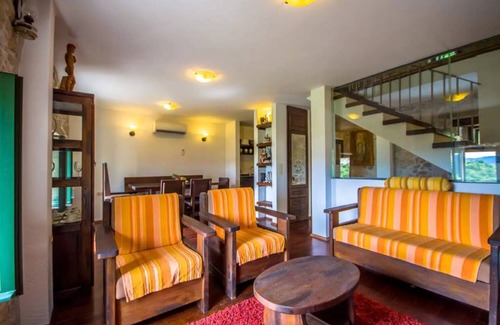 Duboka House | Relax at Holiday House Marija with Pool in Dubrovka