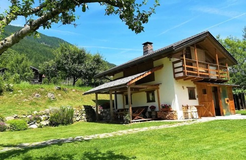 Mezzano House | Perfect Getaway: Holiday House Mezzano for 5 Guests