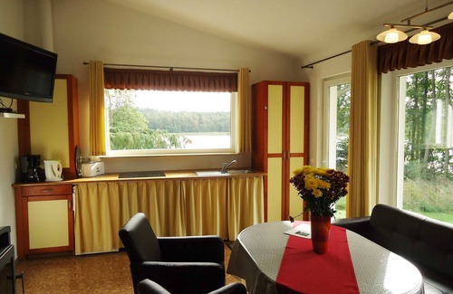 Reimershagen House | Oceanfront Holiday House No. 1 with Family-Friendly Amenities