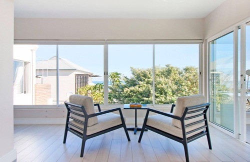 Kommetjie House | Holiday house Noordhoek for 1 - 12 persons with 6 bedrooms - Holiday house